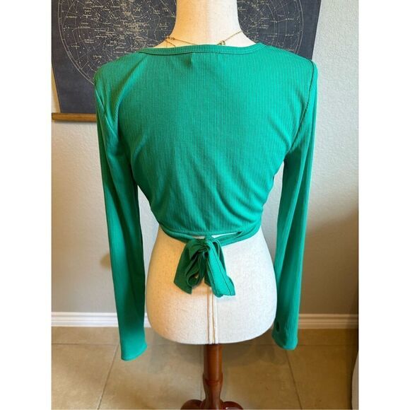 Lovers + Friends Ludrow Turquoise Long Sleeve Cropped Wrap Top Women’s Size L - Picture 5 of 13